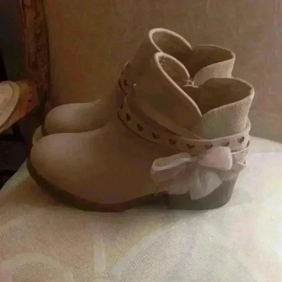 Jellypop's Girls Boots - Picture 4 of 13